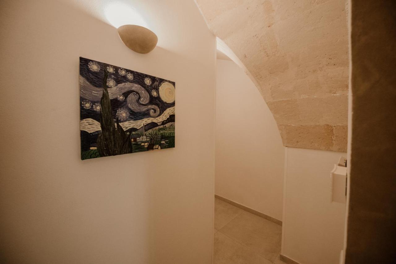 برينديسي Pacuvius Home Suite B&B المظهر الخارجي الصورة