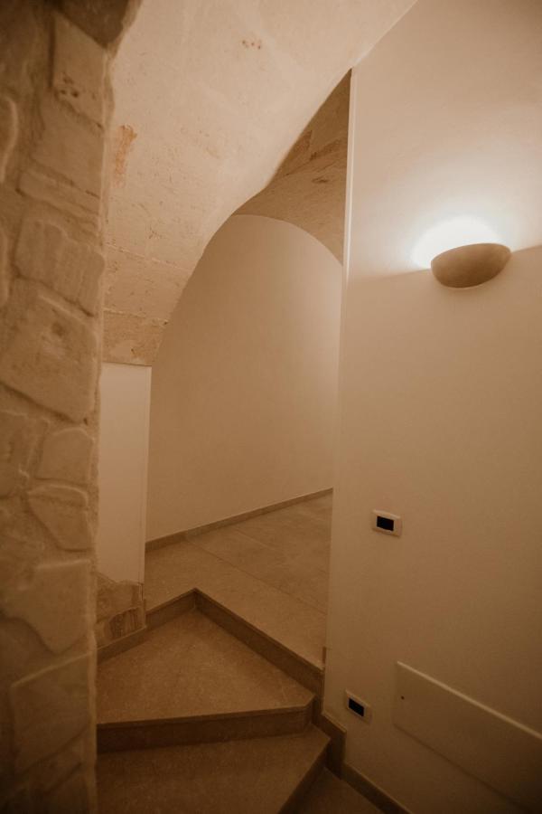 برينديسي Pacuvius Home Suite B&B المظهر الخارجي الصورة